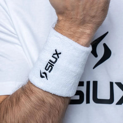 Siux Basic 26 Short Wristbands (Pack of 2) - White